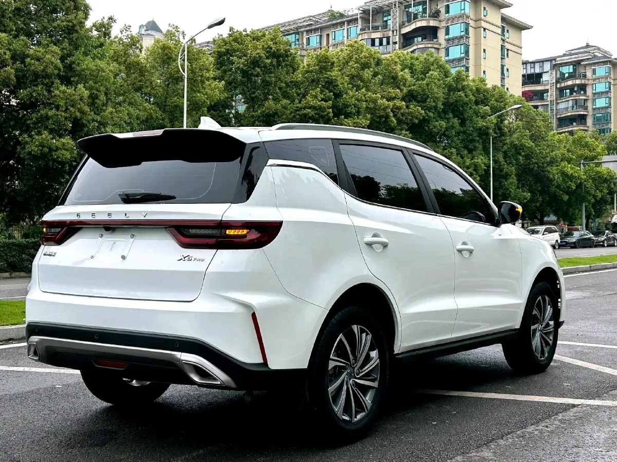 2021 Geely Vision X6 1.4T 141HP L4 6AT,autocango,china used car exporter,china ev exporter,chinese used car exporter,chinese used ev exporter