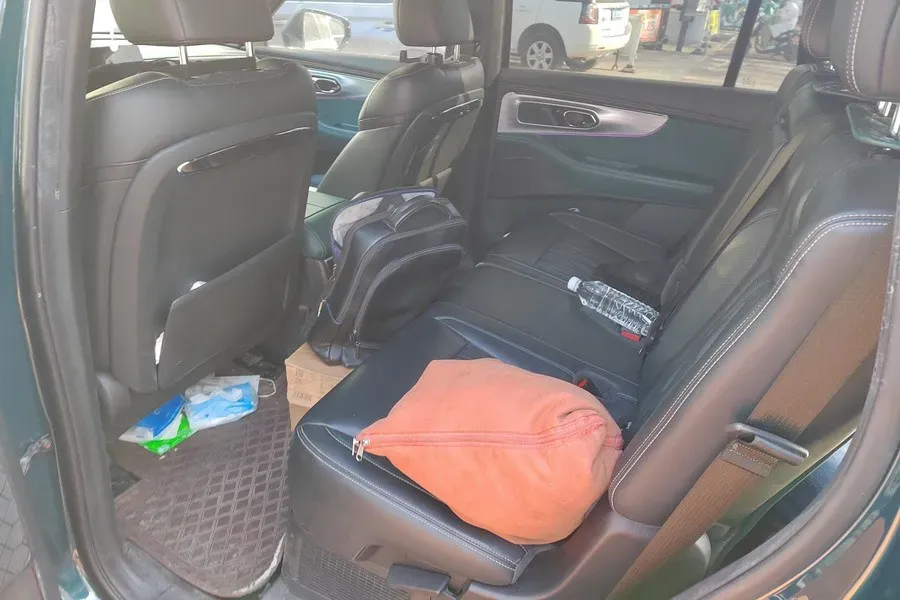 2022 GAC Trumpchi GS8 2.0T 190HP L4 E-CVT Hybrid,autocango,china used car exporter,china ev exporter,chinese used car exporter,chinese used ev exporter