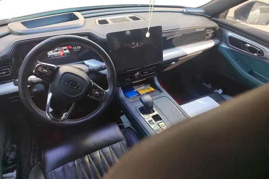 2022 GAC Trumpchi GS8 2.0T 190HP L4 E-CVT Hybrid,autocango,china used car exporter,china ev exporter,chinese used car exporter,chinese used ev exporter