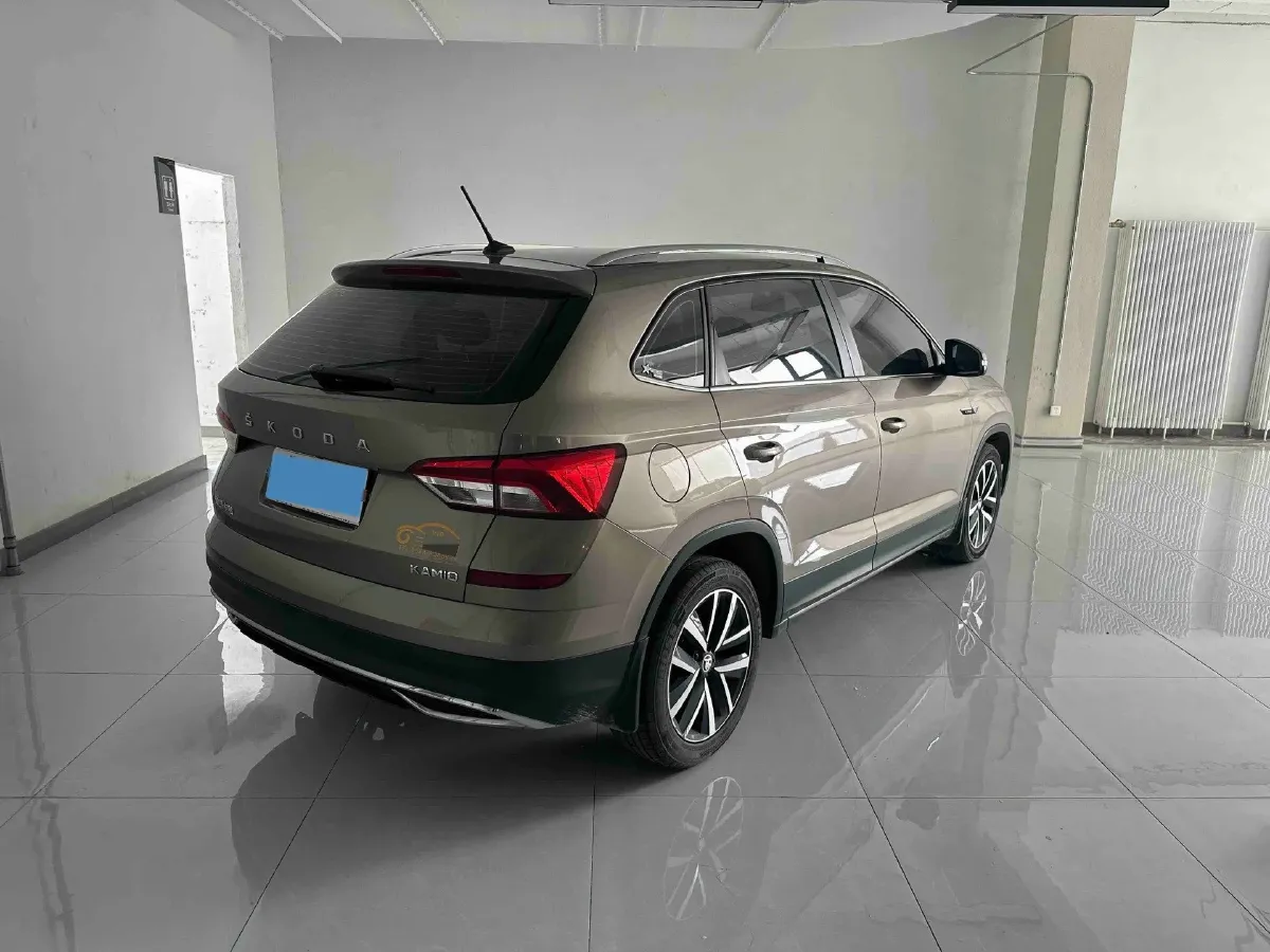 2022 Skoda Kamiq 1.5L 112HP L4 6AT,autocango,china used car exporter,china ev exporter,chinese used car exporter,chinese used ev exporter