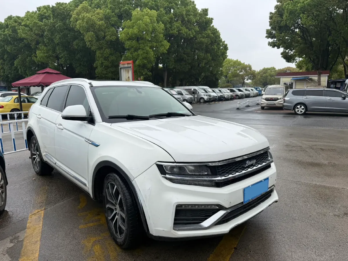 2018 Zotye Damy X7 2.0T 190HP L4 8AT,autocango,china used car exporter,china ev exporter,chinese used car exporter,chinese used ev exporter