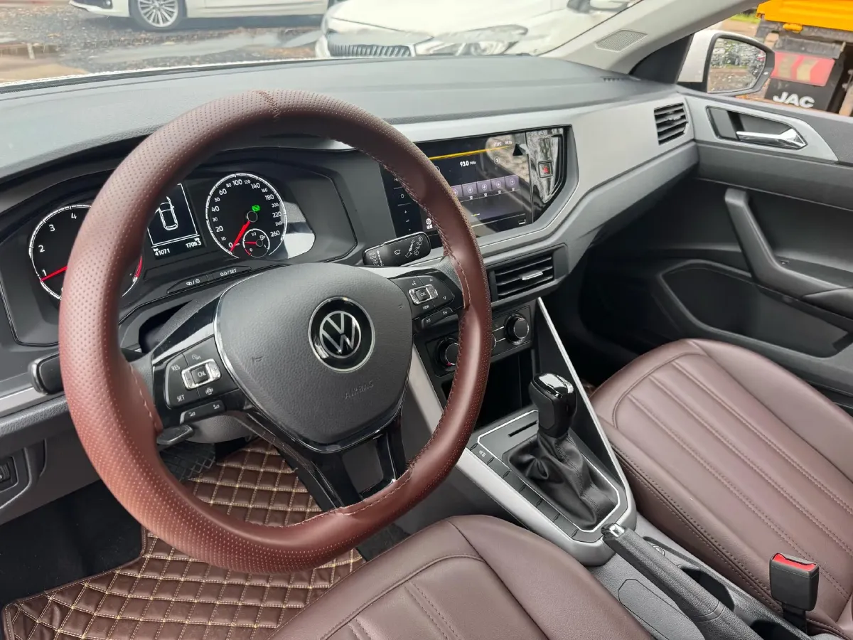 2021 Bestune T55 1.5T 169HP L4 7DCT,autocango,china used car exporter,china ev exporter,chinese used car exporter,chinese used ev exporter