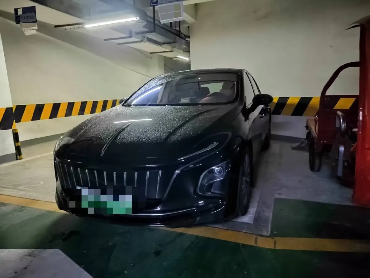 2023 HongQi E-QM5 BEV 82KWH,autocango,china used car exporter,china ev exporter,chinese used car exporter,chinese used ev exporter