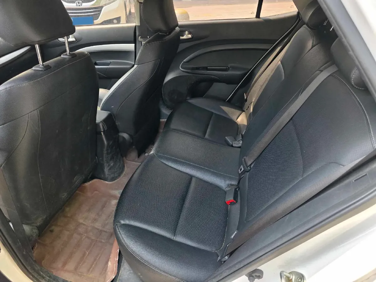 2021 Kia KX1 1.4L 100HP L4 6AT,autocango,china used car exporter,china ev exporter,chinese used car exporter,chinese used ev exporter