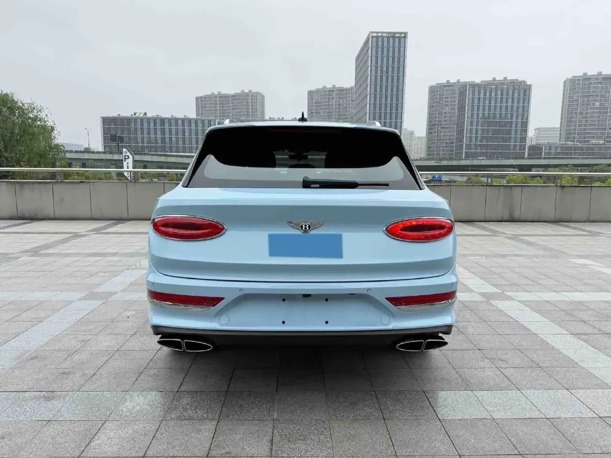 2022 Bentley Bentayga 4.0T 550HP V8 8AT,autocango,china used car exporter,china ev exporter,chinese used car exporter,chinese used ev exporter