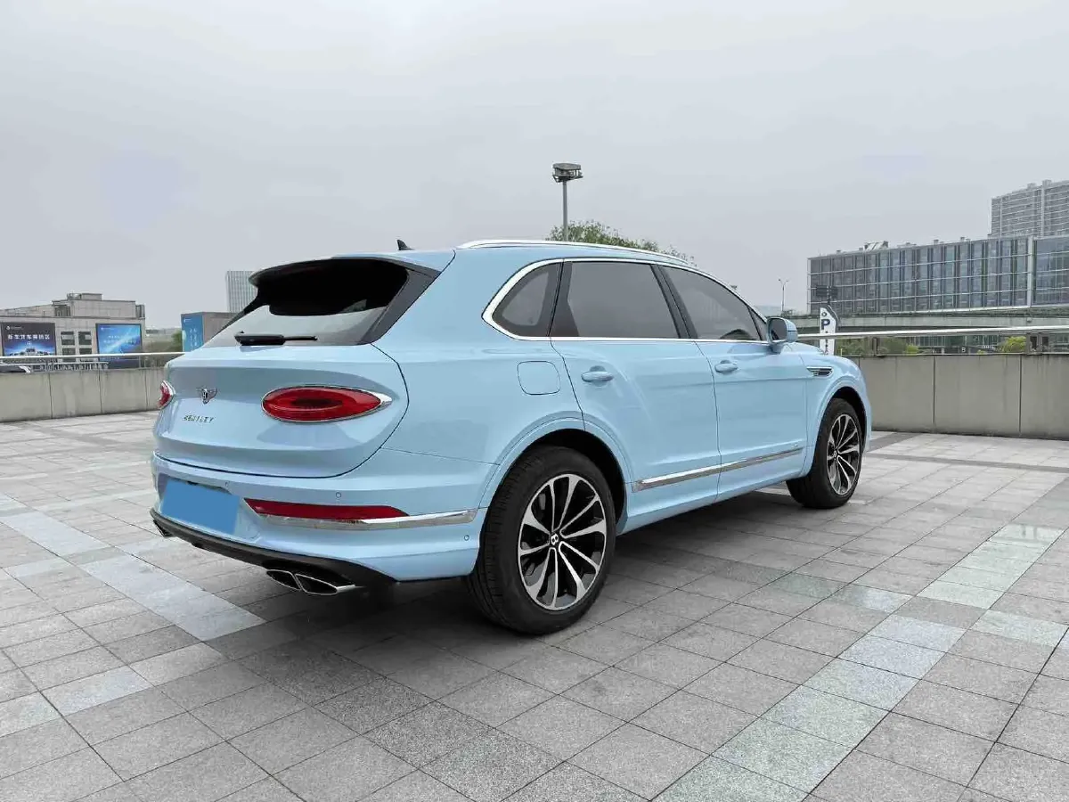 2022 Bentley Bentayga 4.0T 550HP V8 8AT,autocango,china used car exporter,china ev exporter,chinese used car exporter,chinese used ev exporter