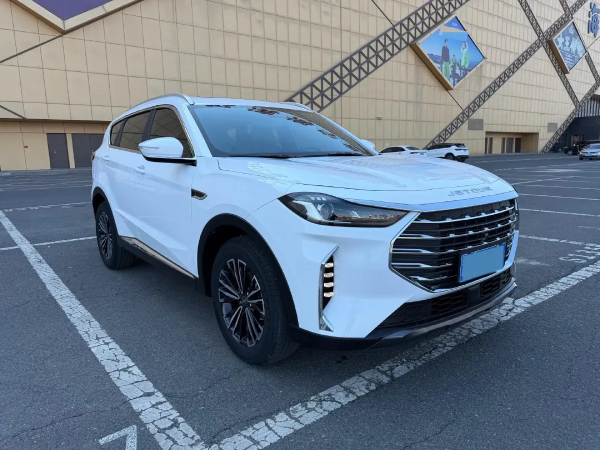 2022 Jetour X70 Plus 1.5T 156HP L4 CVT,autocango,china used car exporter,china ev exporter,chinese used car exporter,chinese used ev exporter