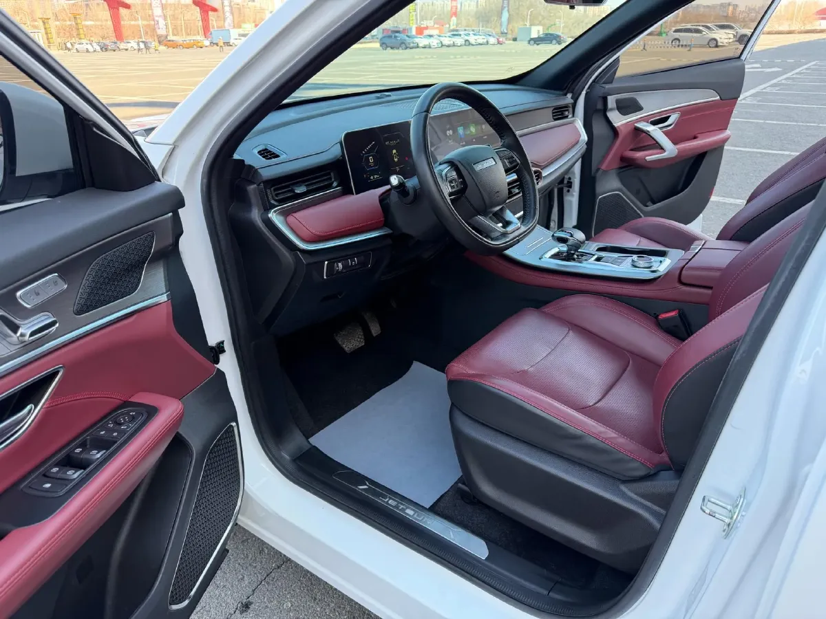 2022 Jetour X70 Plus 1.5T 156HP L4 CVT,autocango,china used car exporter,china ev exporter,chinese used car exporter,chinese used ev exporter