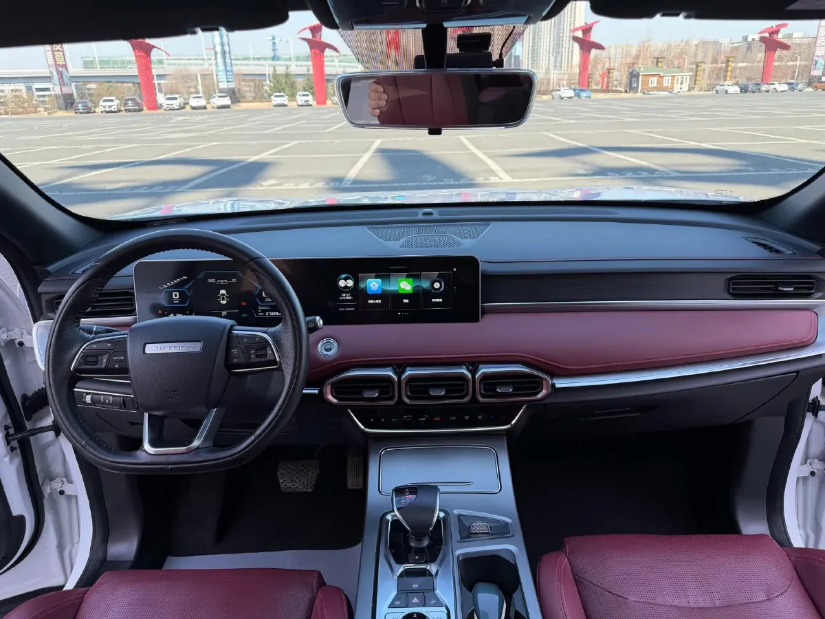 2022 Jetour X70 Plus 1.5T 156HP L4 CVT,autocango,china used car exporter,china ev exporter,chinese used car exporter,chinese used ev exporter