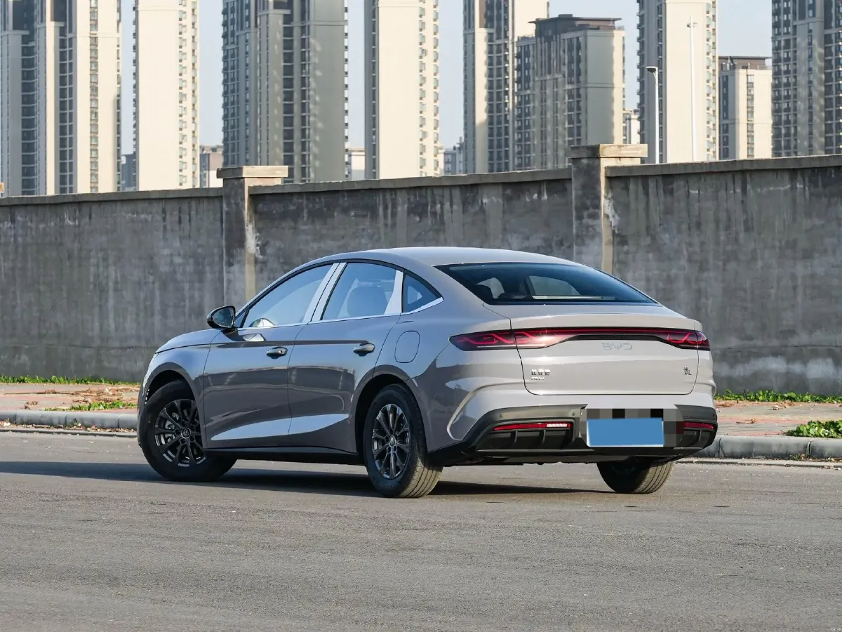 2026 BYD QinL 1.5L 101HP L4 E-CVT PHEV,autocango,china used car exporter,china ev exporter,chinese used car exporter,chinese used ev exporter