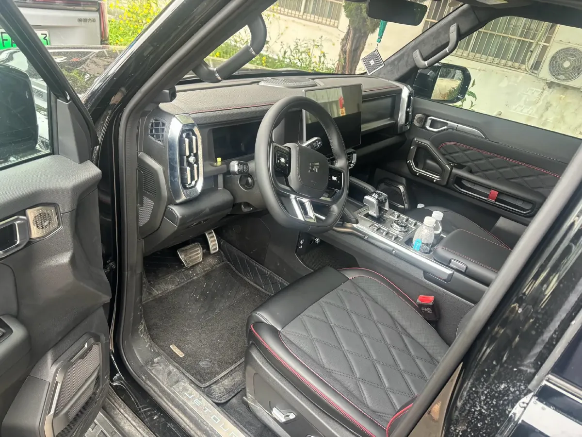 2025 Jetour ShanHai TravellerC-DM 1.5T 156HP L4 3DHT PHEV,autocango,china used car exporter,china ev exporter,chinese used car exporter,chinese used ev exporter