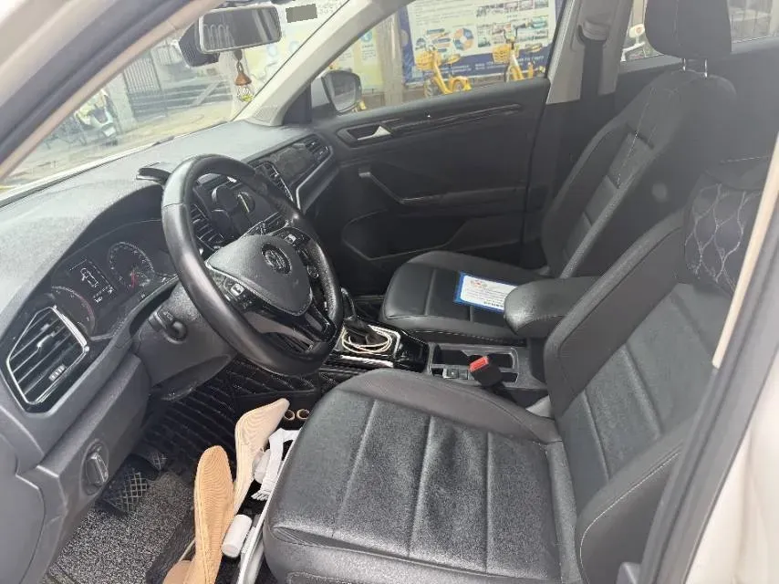 2018 Borgward BX7 2.0T 224HP L4 6AT,autocango,china used car exporter,china ev exporter,chinese used car exporter,chinese used ev exporter