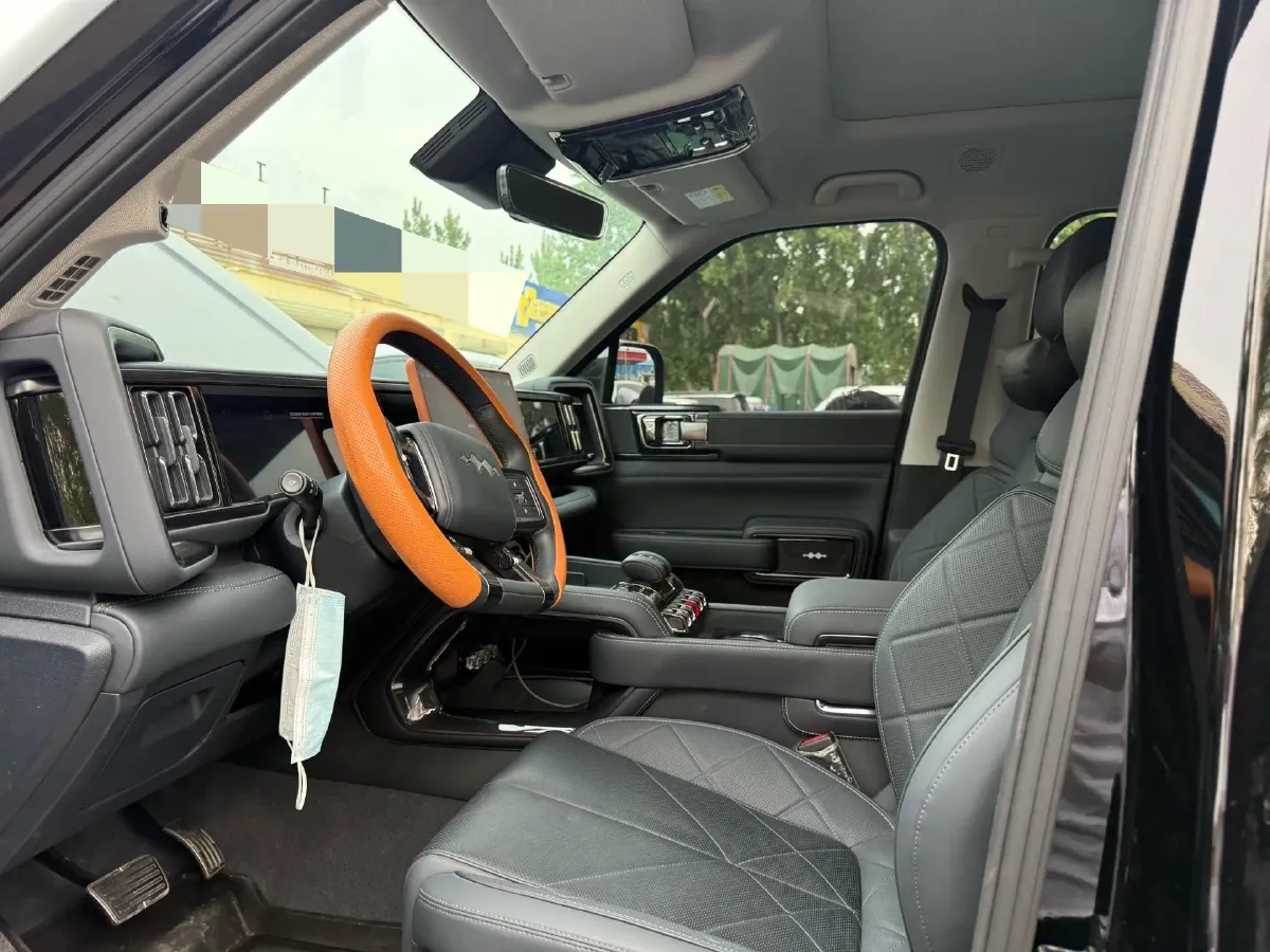 2023 FangChengBao Bao 5 1.5T 194HP L4 E-CVT PHEV 31.8KWH,autocango,china used car exporter,china ev exporter,chinese used car exporter,chinese used ev exporter