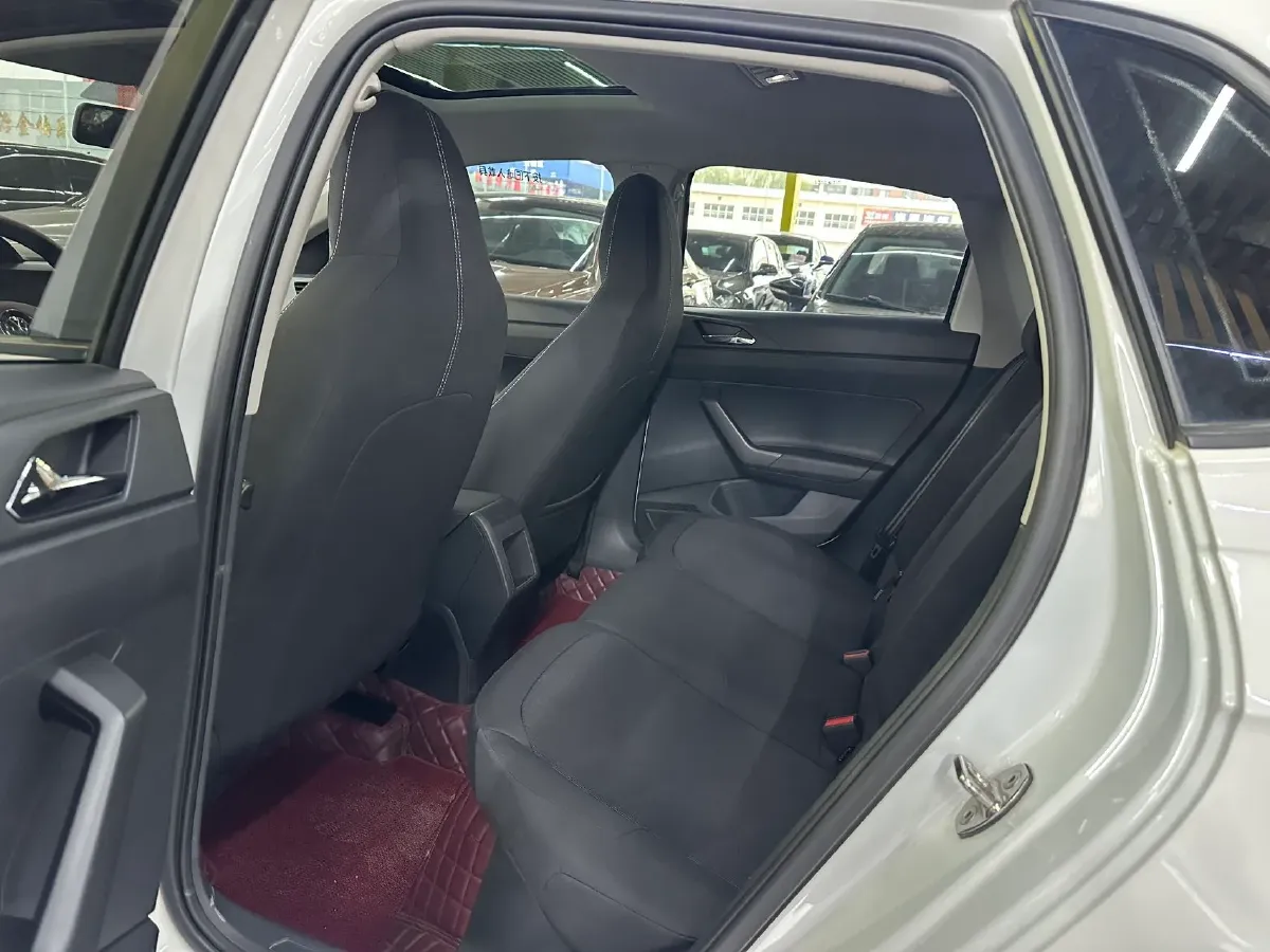 2021 Bestune T55 1.5T 169HP L4 7DCT,autocango,china used car exporter,china ev exporter,chinese used car exporter,chinese used ev exporter