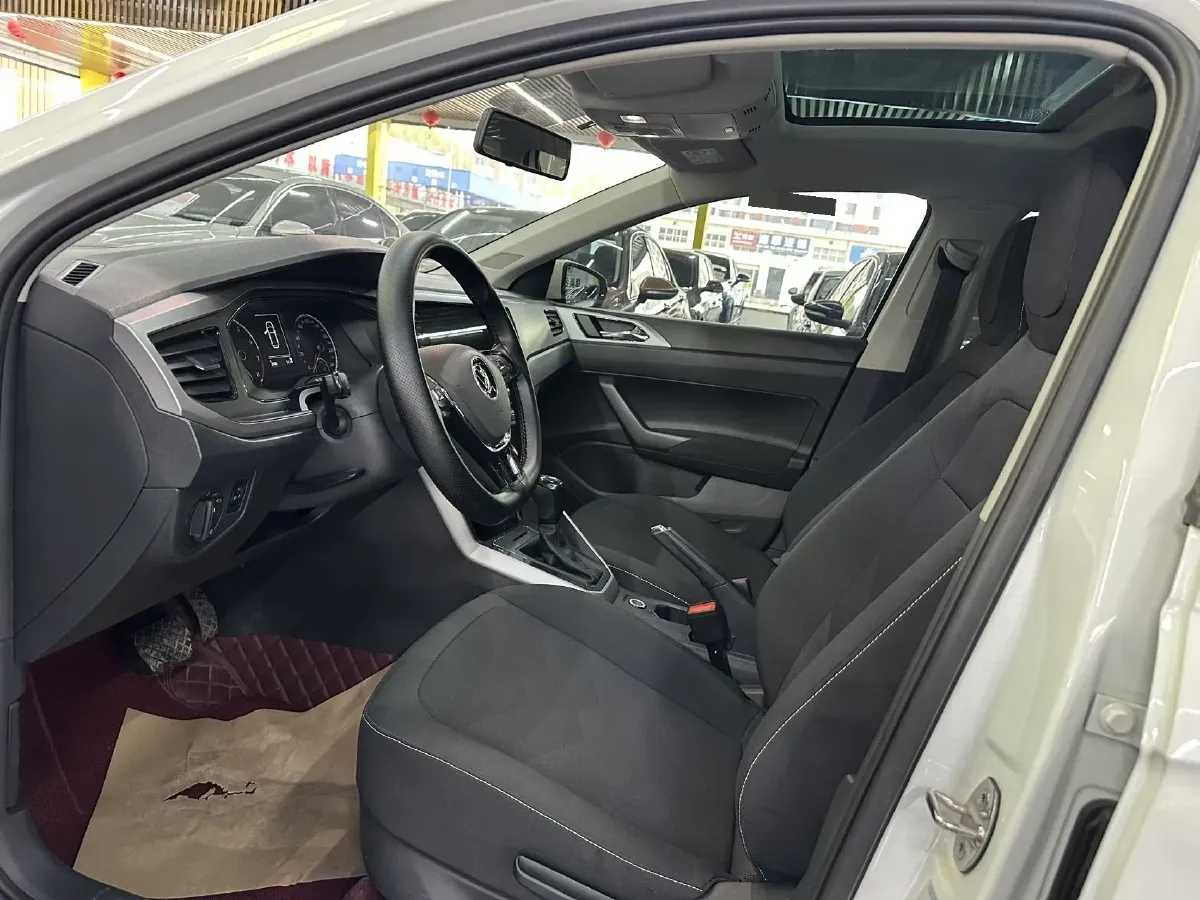 2021 Bestune T55 1.5T 169HP L4 7DCT,autocango,china used car exporter,china ev exporter,chinese used car exporter,chinese used ev exporter