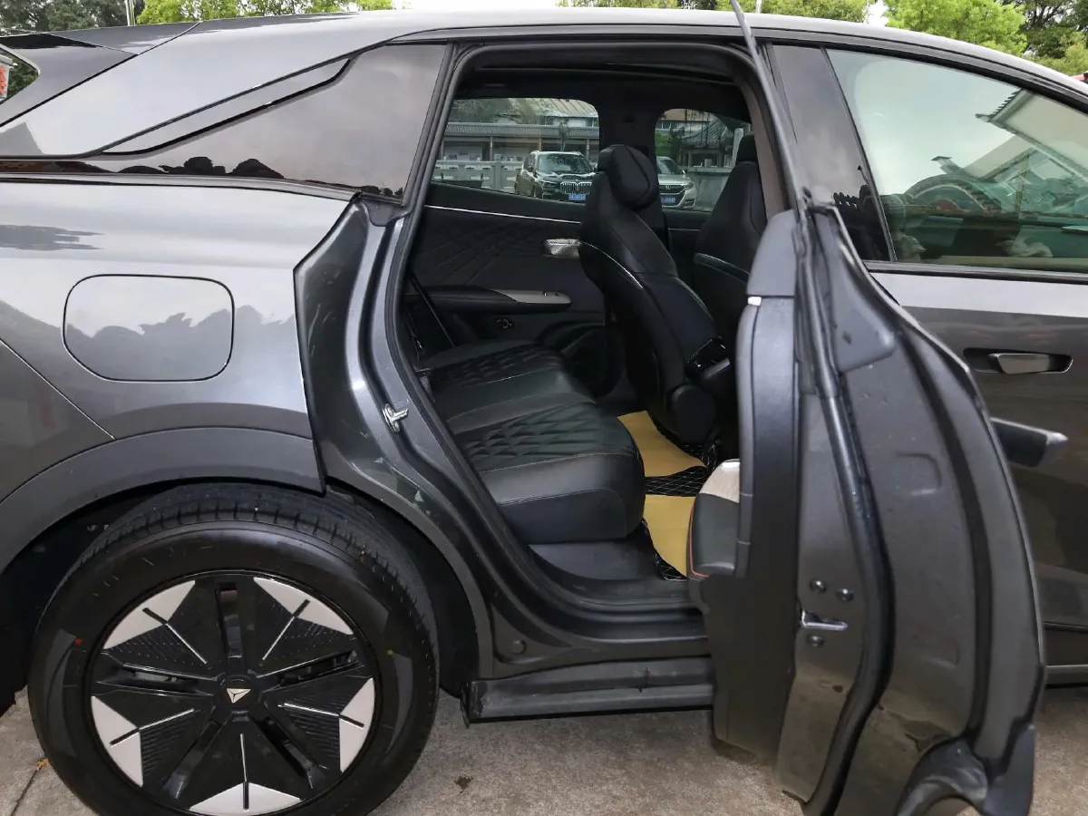 2023 Deepal S07 1.5L 95HP L4 REEV 31.73KWH,autocango,china used car exporter,china ev exporter,chinese used car exporter,chinese used ev exporter