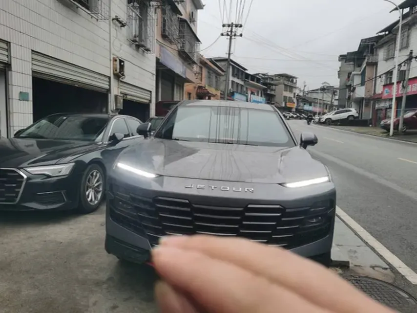 2023 Jetour DASHING 1.5T 156HP L4 6DCT,autocango,china used car exporter,china ev exporter,chinese used car exporter,chinese used ev exporter