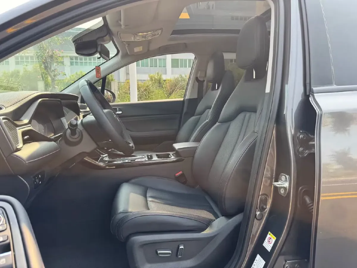 2020 GAC Trumpchi GS4 1.5T 169HP L4 6AT,autocango,china used car exporter,china ev exporter,chinese used car exporter,chinese used ev exporter