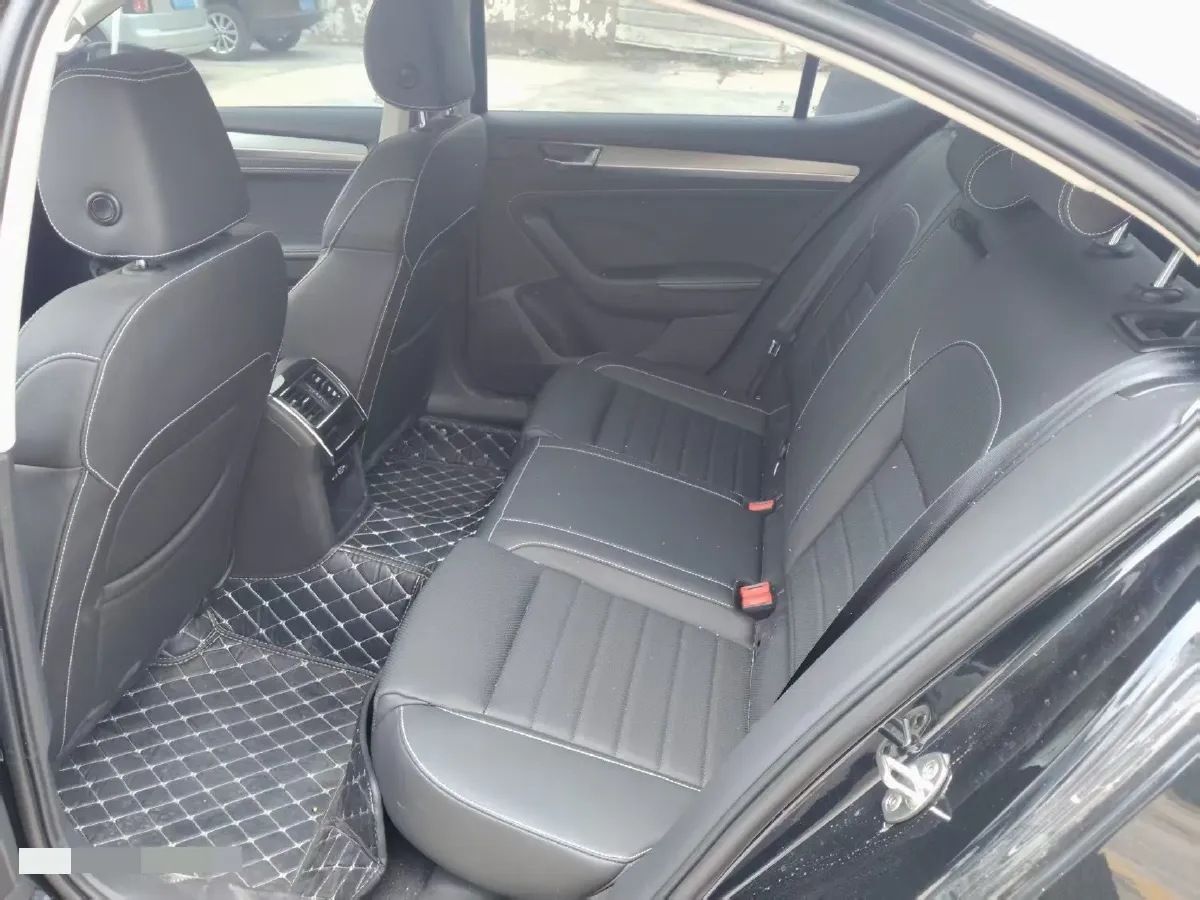 2024 Skoda Superb 1.4T 150HP L4 7DCT,autocango,china used car exporter,china ev exporter,chinese used car exporter,chinese used ev exporter