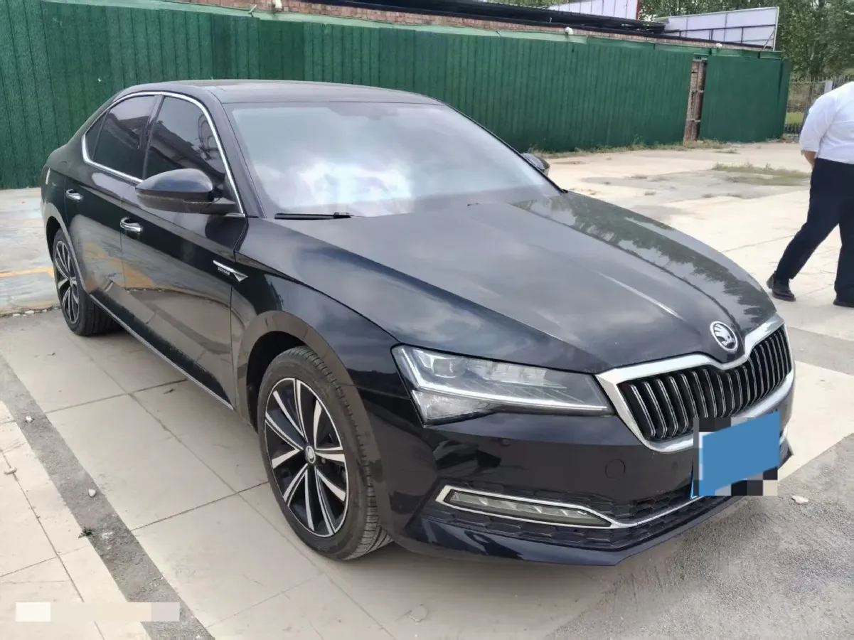 2024 Skoda Superb 1.4T 150HP L4 7DCT,autocango,china used car exporter,china ev exporter,chinese used car exporter,chinese used ev exporter