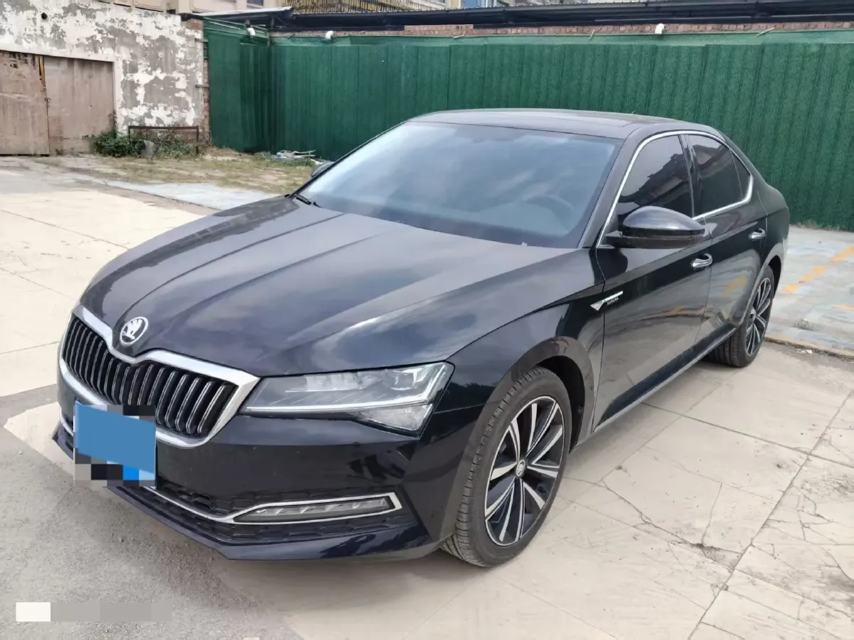 2024 Skoda Superb 1.4T 150HP L4 7DCT,autocango,china used car exporter,china ev exporter,chinese used car exporter,chinese used ev exporter