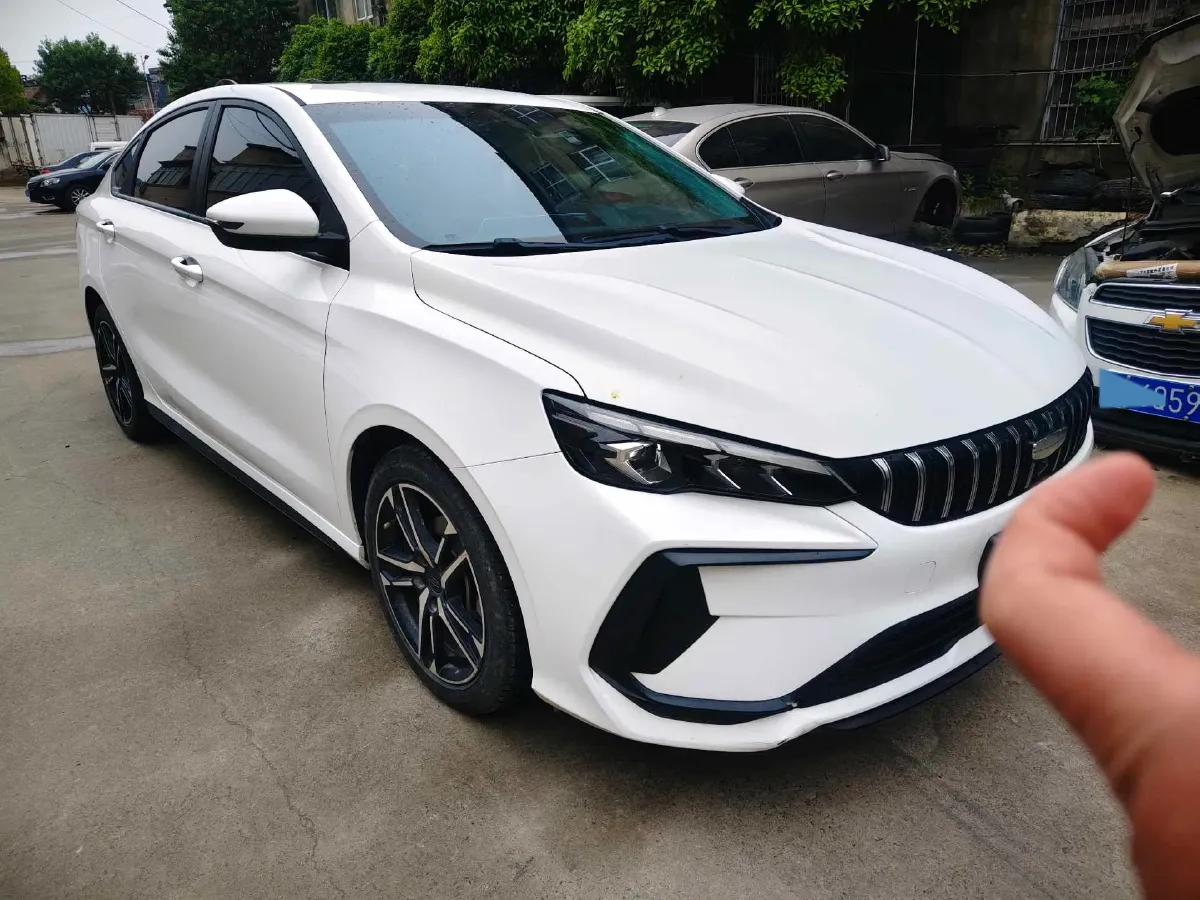 2022 Geely Binray 1.5T 181HP L4 7DCT,autocango,china used car exporter,china ev exporter,chinese used car exporter,chinese used ev exporter