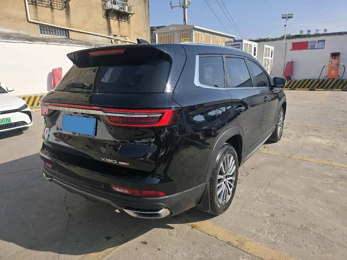 2024 Jetour X90 Plus 1.6T 197HP L4 7DCT,autocango,china used car exporter,china ev exporter,chinese used car exporter,chinese used ev exporter
