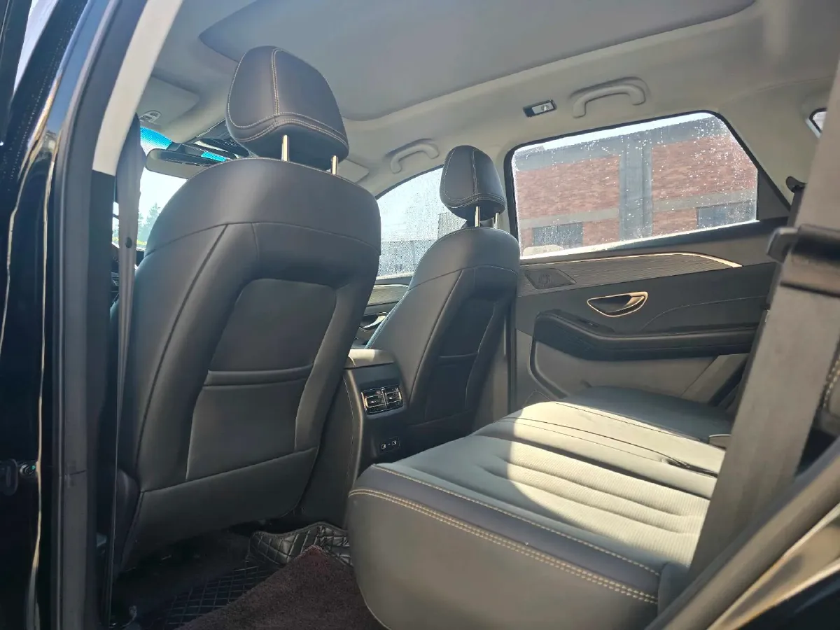 2024 Jetour X90 Plus 1.6T 197HP L4 7DCT,autocango,china used car exporter,china ev exporter,chinese used car exporter,chinese used ev exporter