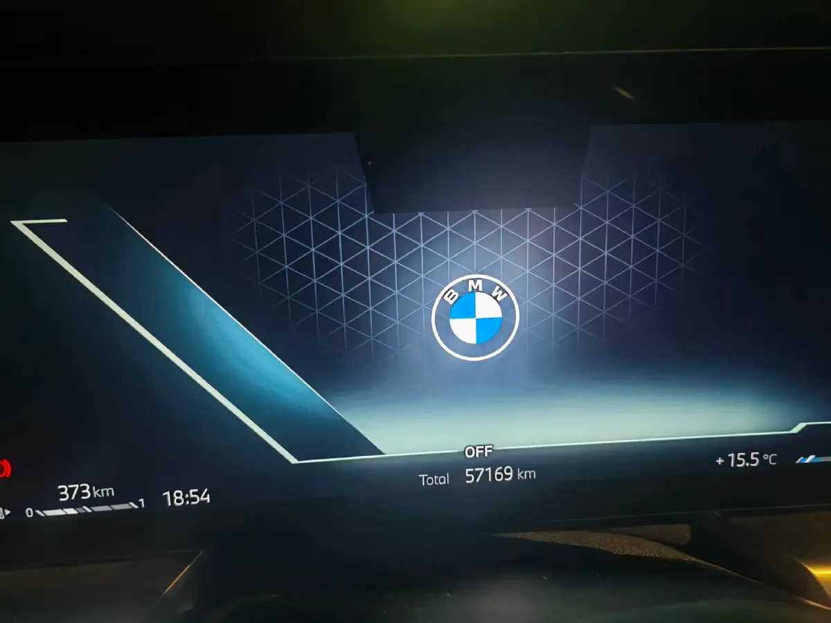 2023 BMW 7 Series 3.0T 272HP L6 8AT,autocango,china used car exporter,china ev exporter,chinese used car exporter,chinese used ev exporter