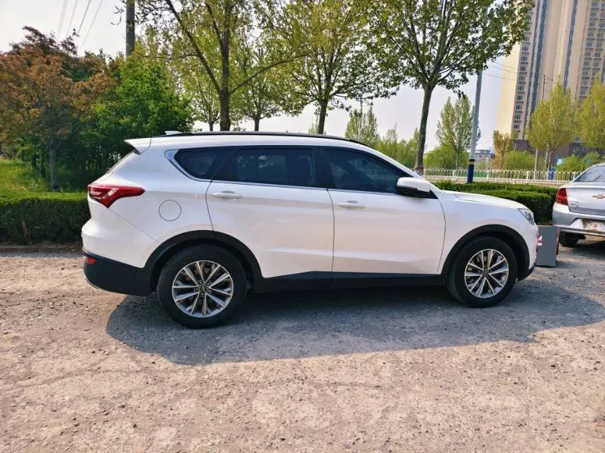 2019 Jetour X70S 1.5T 156HP L4 6MT,autocango,china used car exporter,china ev exporter,chinese used car exporter,chinese used ev exporter