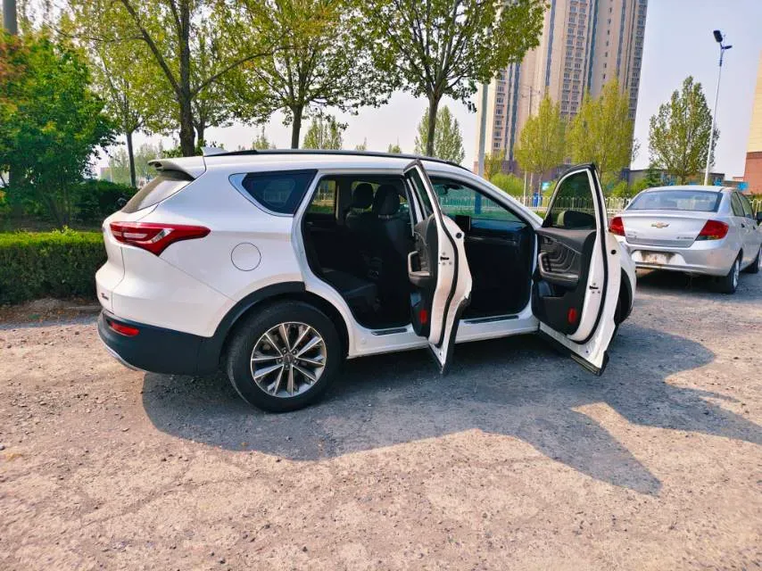 2019 Jetour X70S 1.5T 156HP L4 6MT,autocango,china used car exporter,china ev exporter,chinese used car exporter,chinese used ev exporter