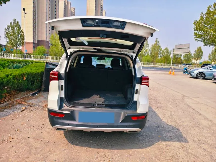2019 Jetour X70S 1.5T 156HP L4 6MT,autocango,china used car exporter,china ev exporter,chinese used car exporter,chinese used ev exporter