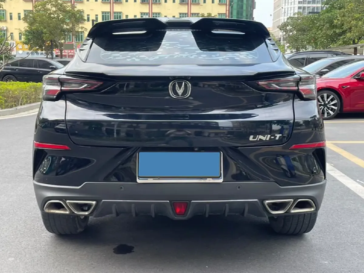 2020 ChangAn UNI-T 1.5T 180HP L4 7DCT,autocango,china used car exporter,china ev exporter,chinese used car exporter,chinese used ev exporter