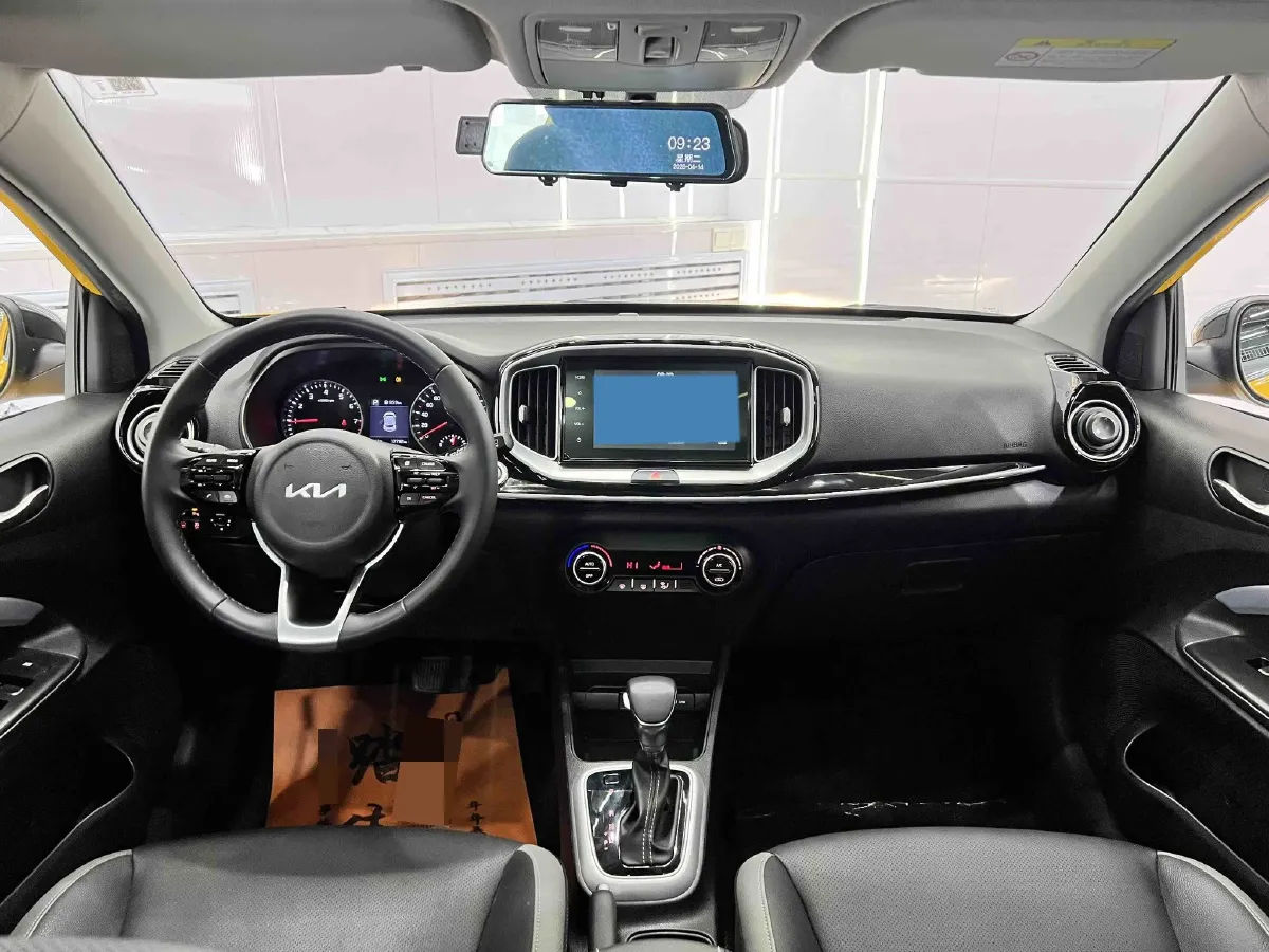 2021 Kia KX1 1.4L 100HP L4 CVT,autocango,china used car exporter,china ev exporter,chinese used car exporter,chinese used ev exporter