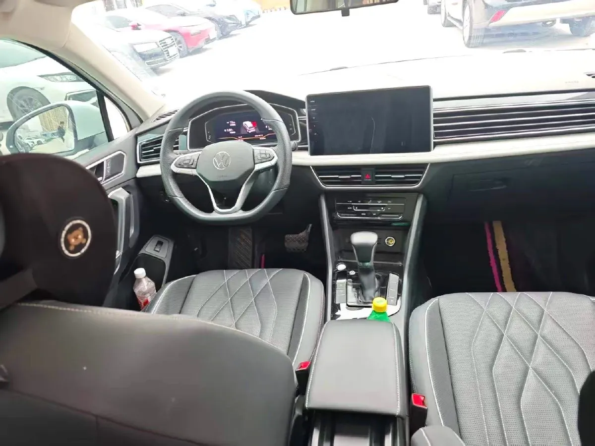 2023 Volkswagen Tiguan L 1.5T 160HP L4 7DCT,autocango,china used car exporter,china ev exporter,chinese used car exporter,chinese used ev exporter