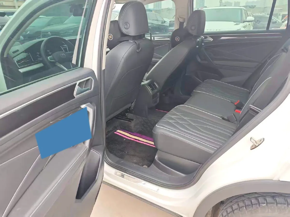 2023 Volkswagen Tiguan L 1.5T 160HP L4 7DCT,autocango,china used car exporter,china ev exporter,chinese used car exporter,chinese used ev exporter
