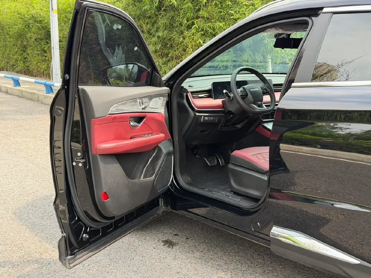 2023 Jetour X70 Plus 1.5T 156HP L4 6DCT,autocango,china used car exporter,china ev exporter,chinese used car exporter,chinese used ev exporter