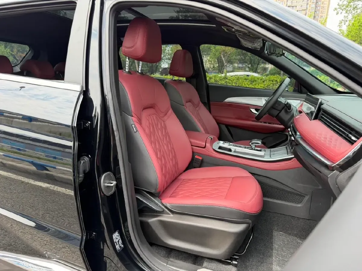 2023 Jetour X70 Plus 1.5T 156HP L4 6DCT,autocango,china used car exporter,china ev exporter,chinese used car exporter,chinese used ev exporter