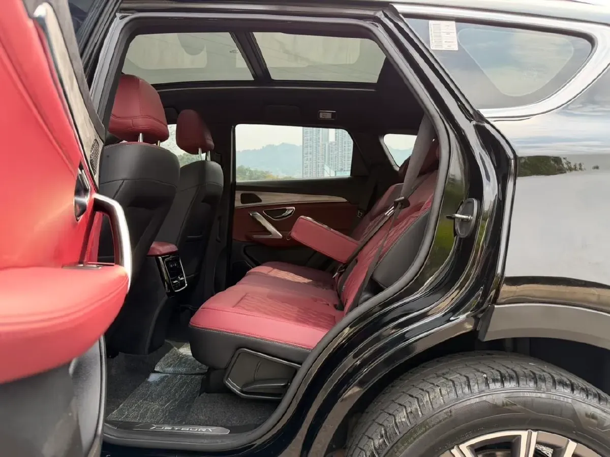 2023 Jetour X70 Plus 1.5T 156HP L4 6DCT,autocango,china used car exporter,china ev exporter,chinese used car exporter,chinese used ev exporter