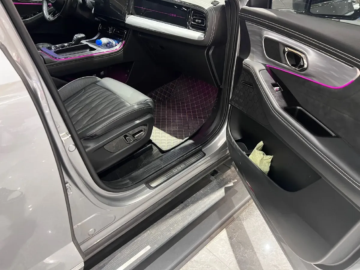 2022 GAC Trumpchi GS8 2.0T 190HP L4 E-CVT Hybrid,autocango,china used car exporter,china ev exporter,chinese used car exporter,chinese used ev exporter