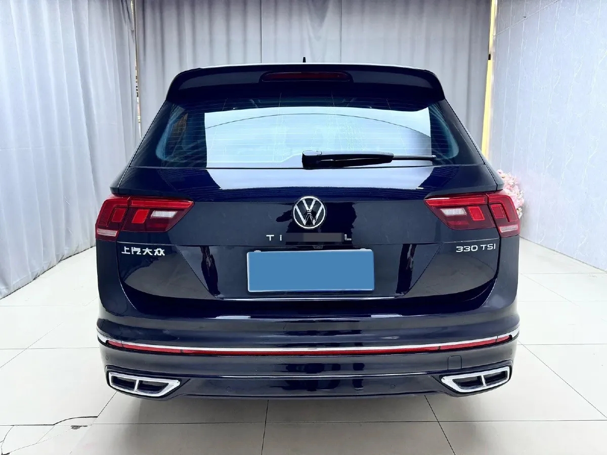 2024 Volkswagen Tiguan L 2.0T 186HP L4 7DCT,autocango,china used car exporter,china ev exporter,chinese used car exporter,chinese used ev exporter