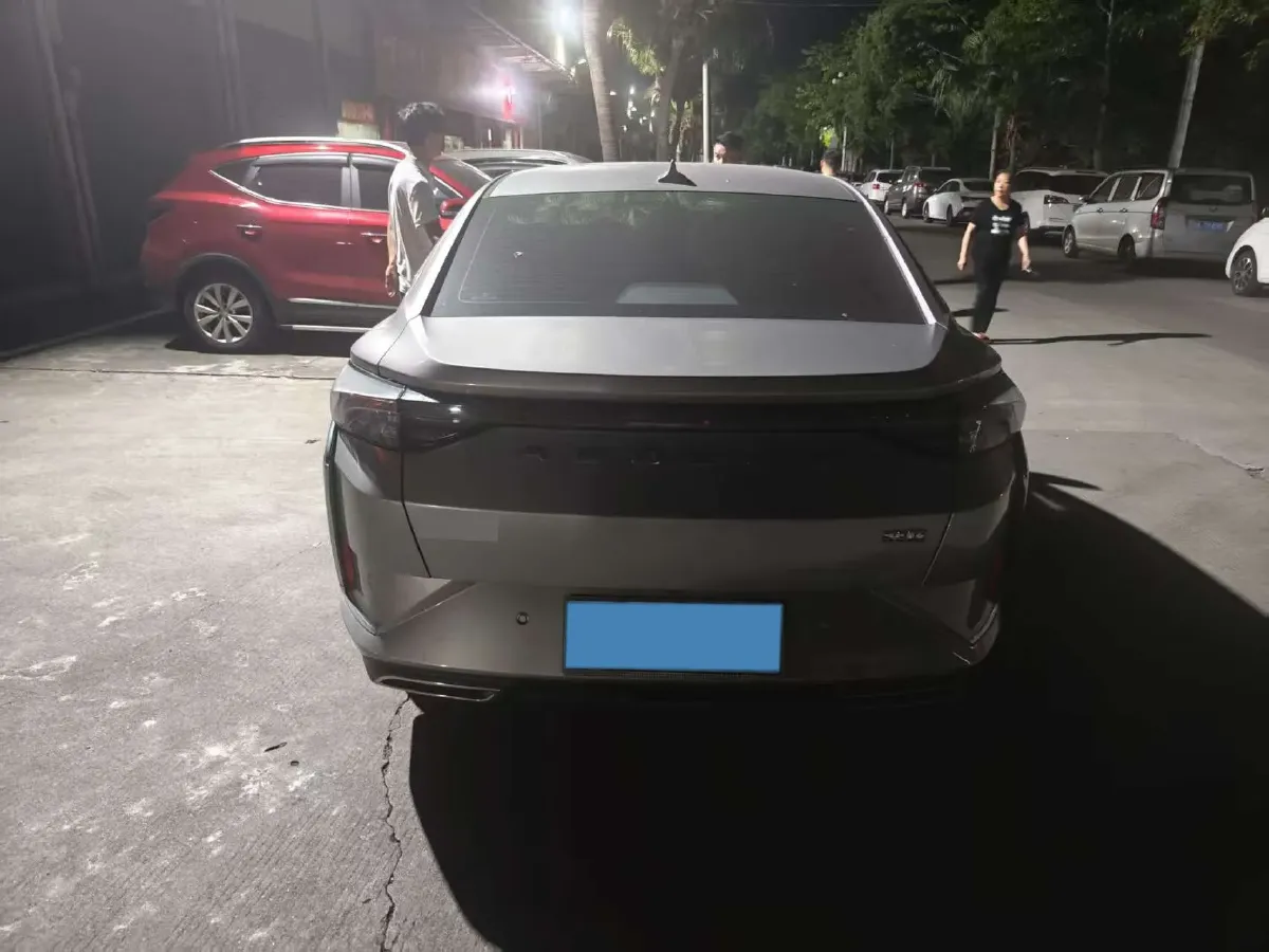 2020 DongFeng Aeolus YiXuan 1.5T 150HP L4 6DCT,autocango,china used car exporter,china ev exporter,chinese used car exporter,chinese used ev exporter