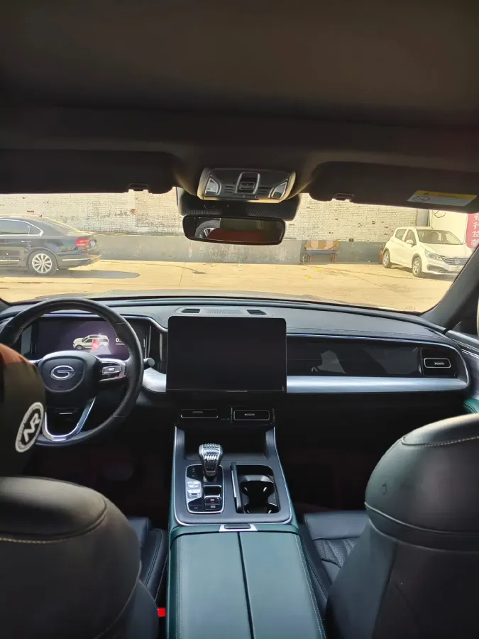 2022 GAC Trumpchi GS8 2.0T 252HP L4 8AT,autocango,china used car exporter,china ev exporter,chinese used car exporter,chinese used ev exporter