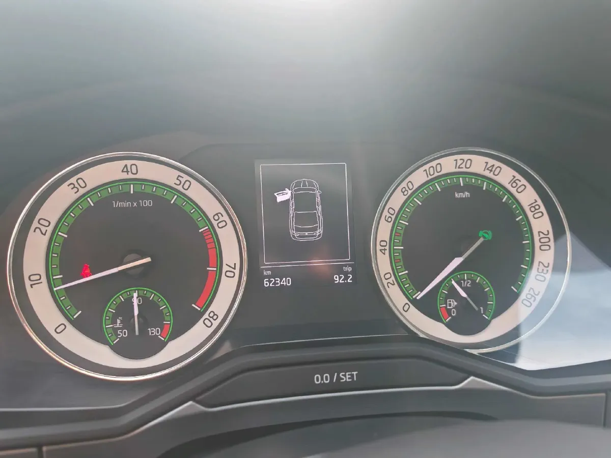 2018 Nissan Terra 2.5L 184HP L4 7AT,autocango,china used car exporter,china ev exporter,chinese used car exporter,chinese used ev exporter