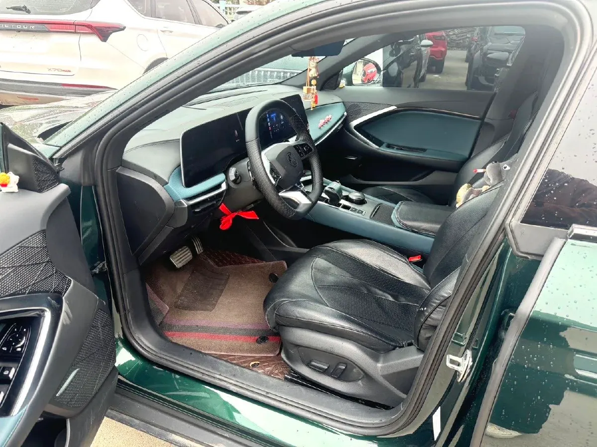 2023 MG 7 1.5T 188HP L4 7DCT,autocango,china used car exporter,china ev exporter,chinese used car exporter,chinese used ev exporter