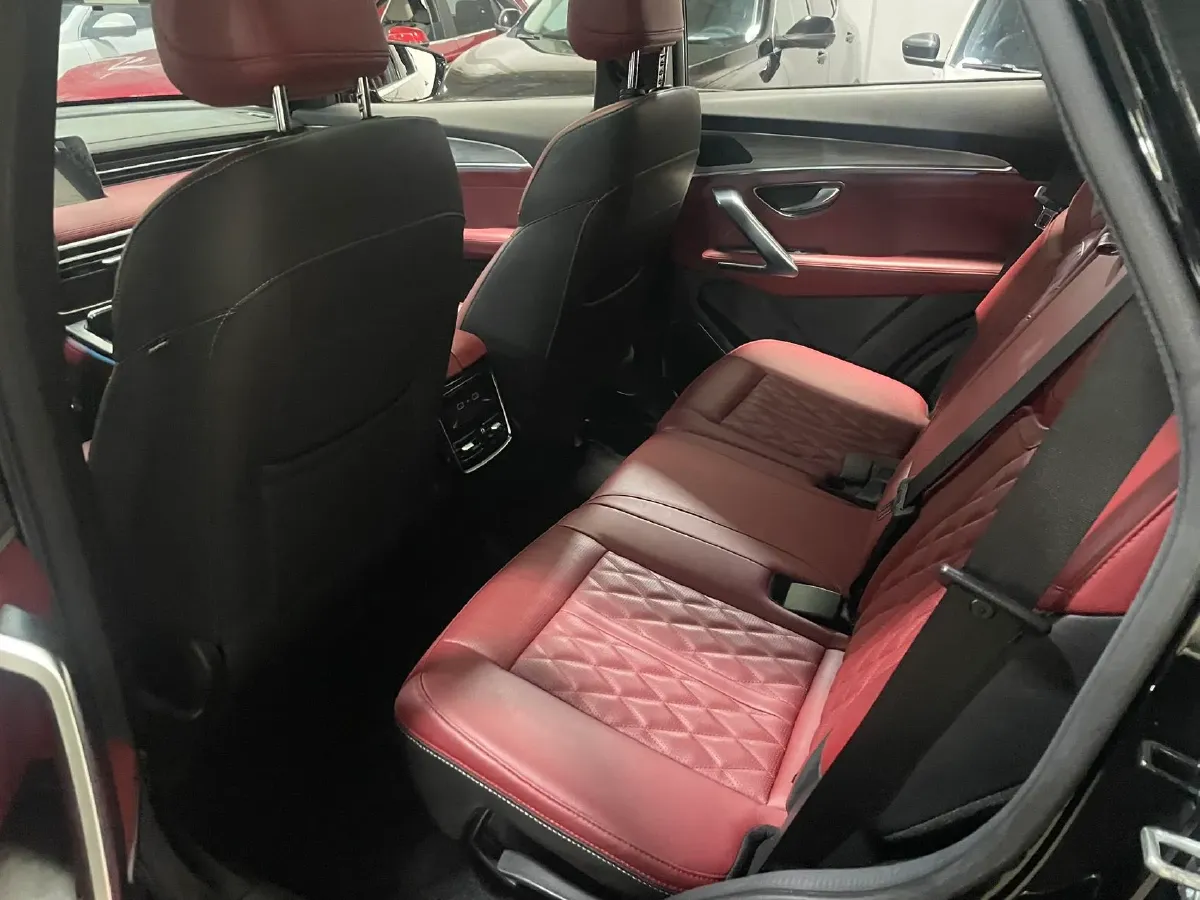 2023 Jetour X70 Plus 1.6T 197HP L4 7DCT,autocango,china used car exporter,china ev exporter,chinese used car exporter,chinese used ev exporter