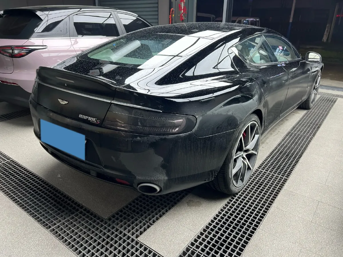 2017 Aston Martin Rapide 6.0L 560HP V12 8AT,autocango,china used car exporter,china ev exporter,chinese used car exporter,chinese used ev exporter