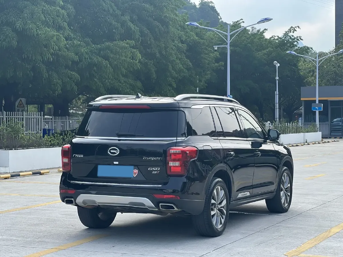 2017 GAC Trumpchi GS8 2.0T 201HP L4 6AT,autocango,china used car exporter,china ev exporter,chinese used car exporter,chinese used ev exporter