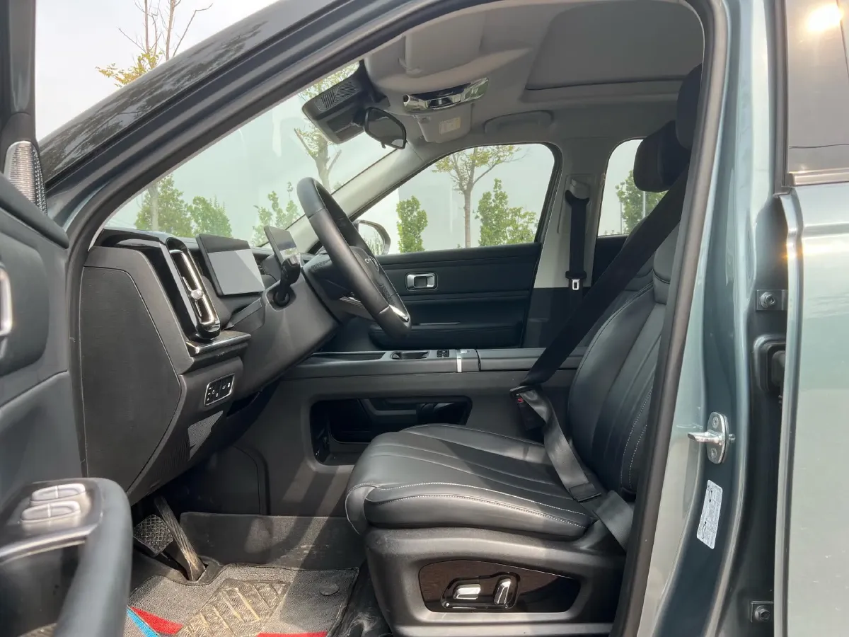 2024 Chery Exploration 06 C-DM 1.5T 156HP L4 DHT PHEV 18.3KWH,autocango,china used car exporter,china ev exporter,chinese used car exporter,chinese used ev exporter