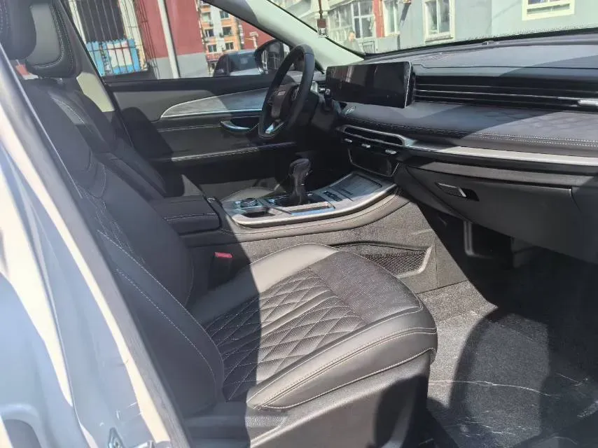 2023 Jetour X70 Plus 1.5T 156HP L4 6MT,autocango,china used car exporter,china ev exporter,chinese used car exporter,chinese used ev exporter